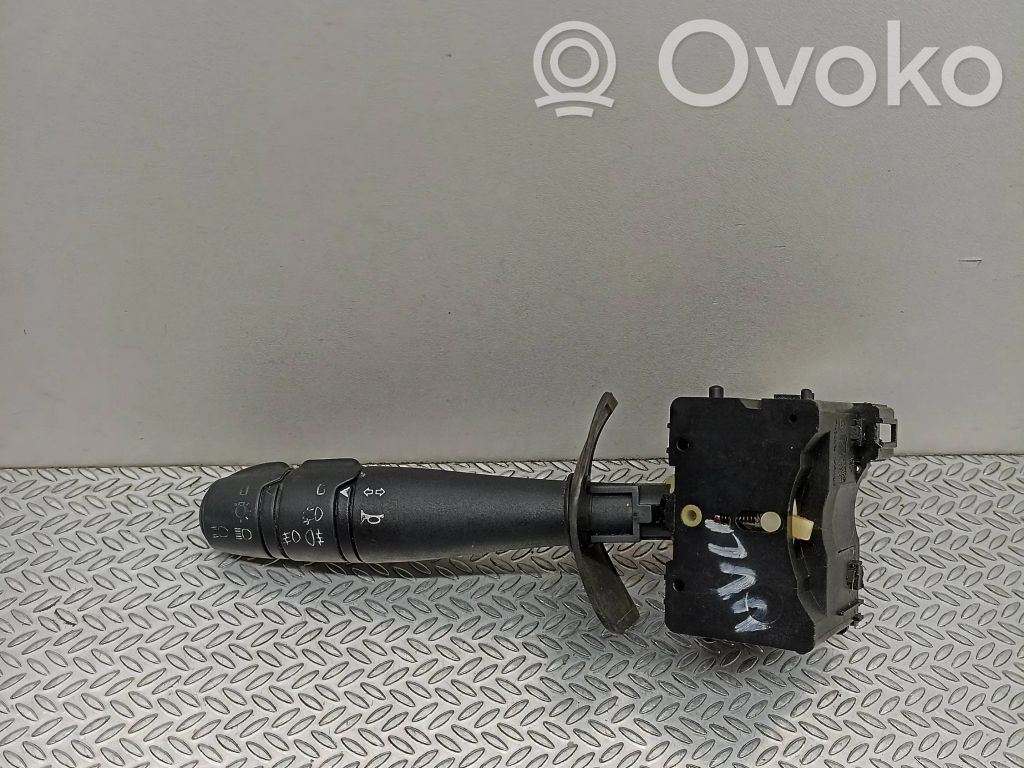 Dacia Logan I Indicator stalk 