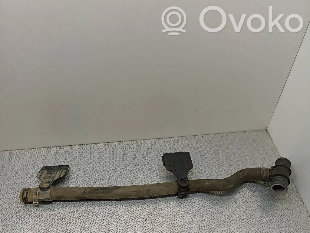 Ford Transit VII Moottorin vesijäähdytyksen putki/letku 