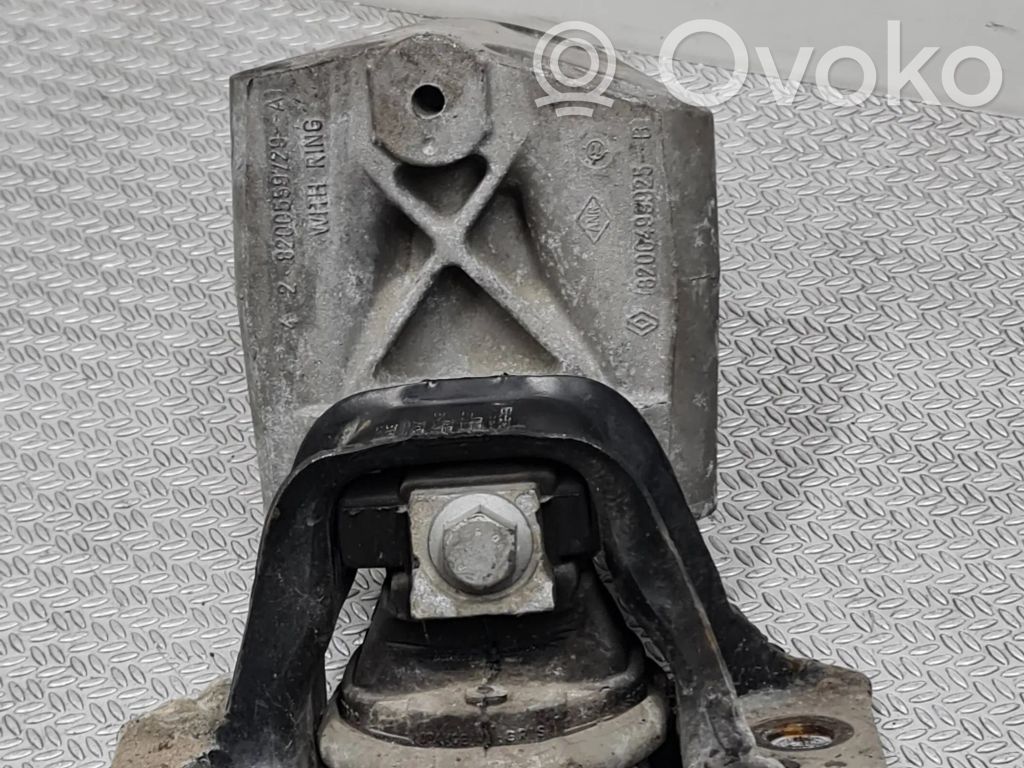 Engine mount bracket   8200131305,11210AX600,8200140431,11210AX62A,11210AY600