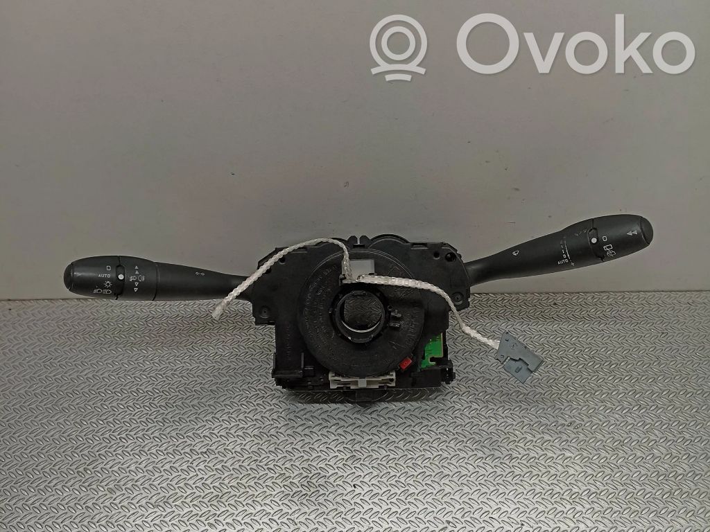 Peugeot 308 Wiper turn signal indicator stalk/switch 