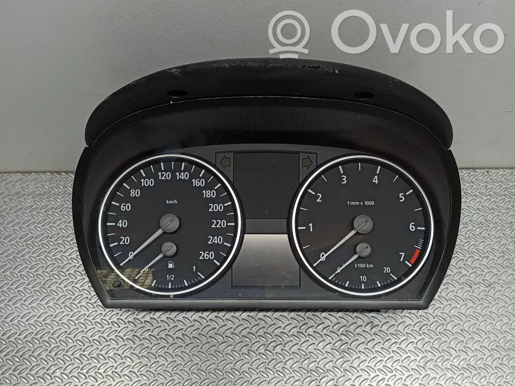 BMW 3 E90 E91 Spidometrs (instrumentu panelī) 