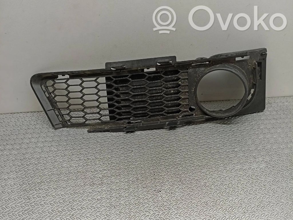 BMW 3 E90 E91 Front fog light trim/grill 