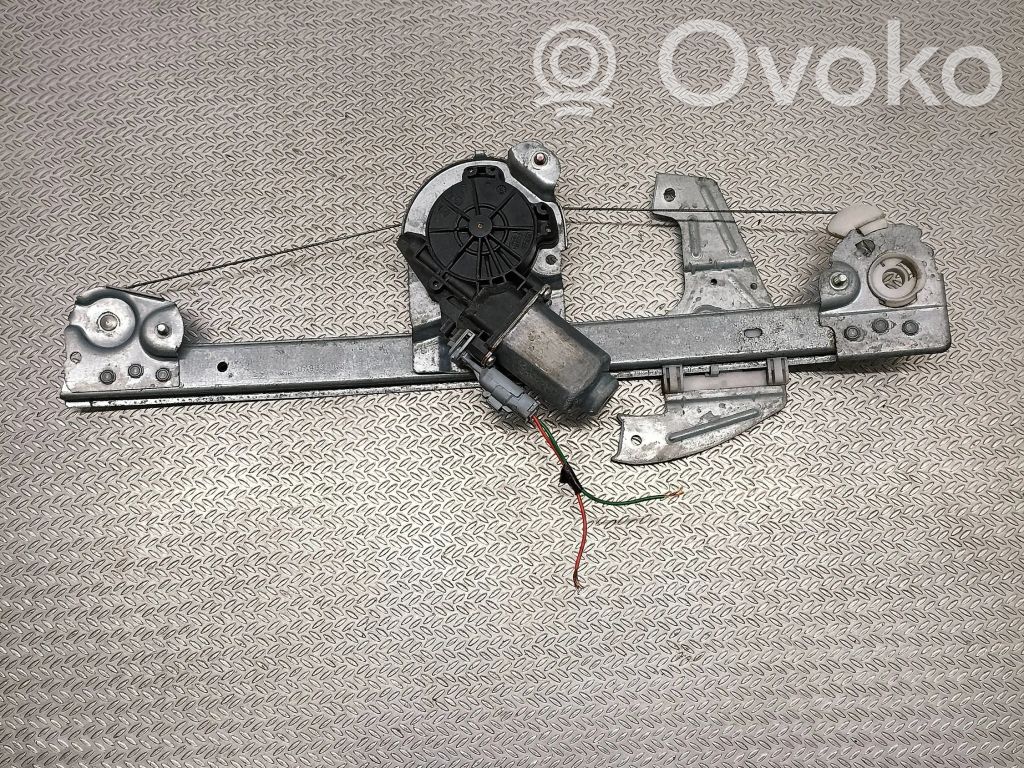 Toyota Aygo AB10 Front door window regulator with motor 