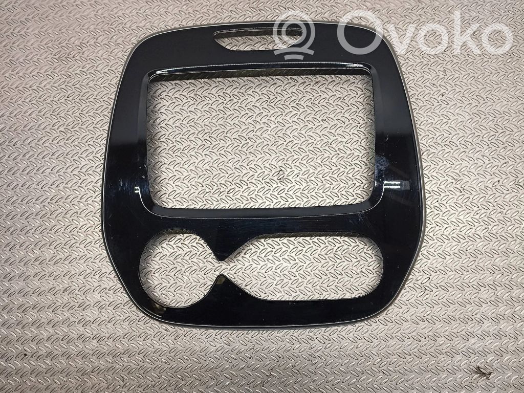 Renault Captur Panel trim 