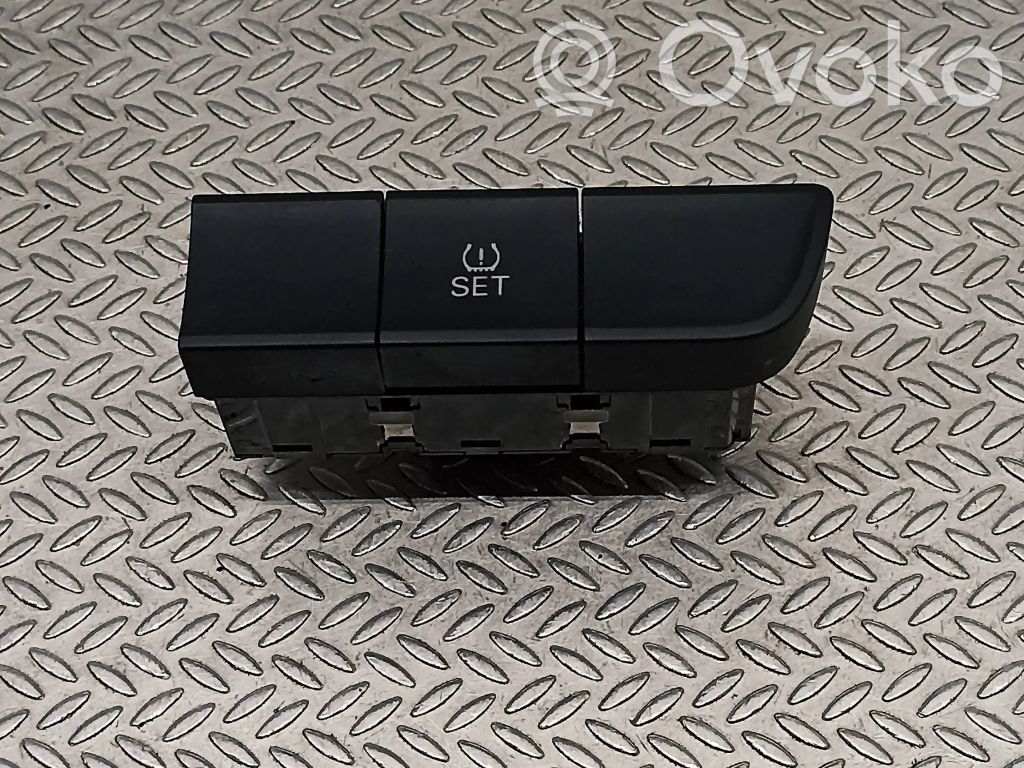Audi A1 Other switches/knobs/shifts 