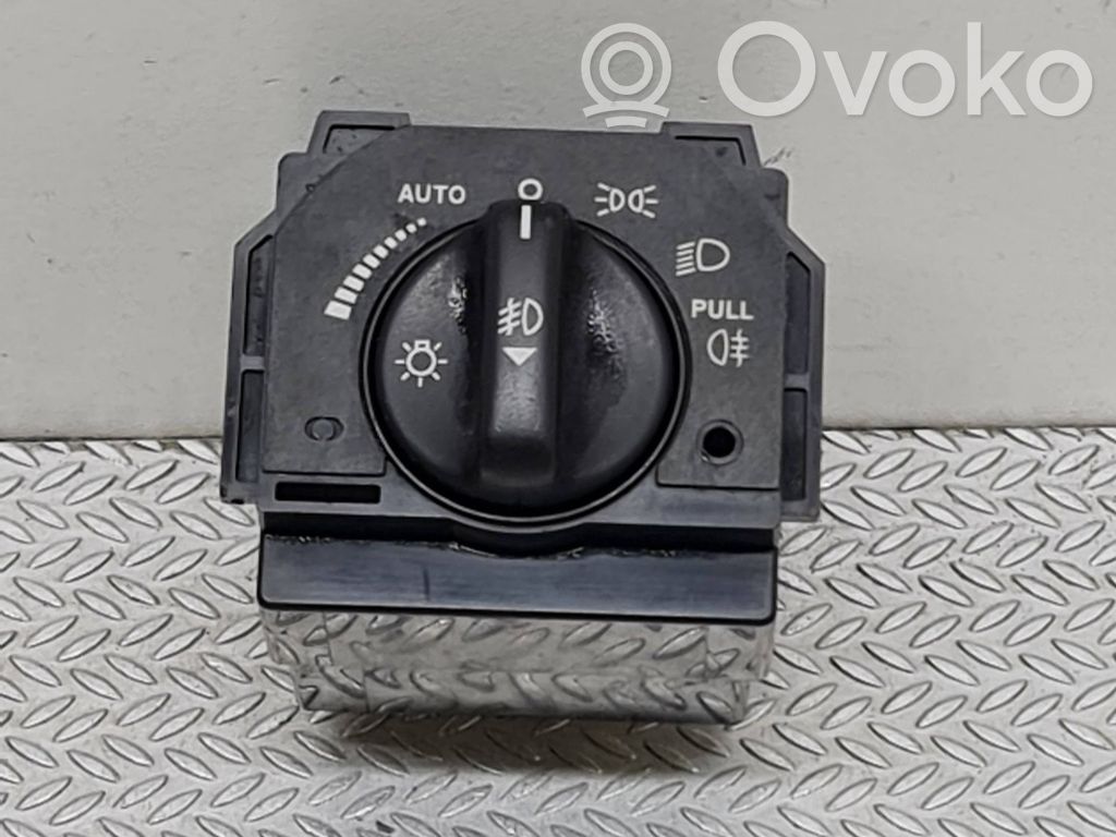 Jaguar S-Type Light switch 