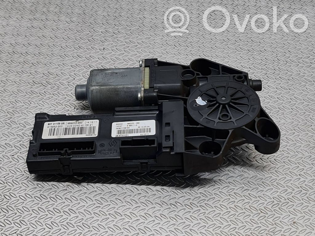 Renault Scenic III -  Grand scenic III Silnik regulatora szyby drzwi przednich 
