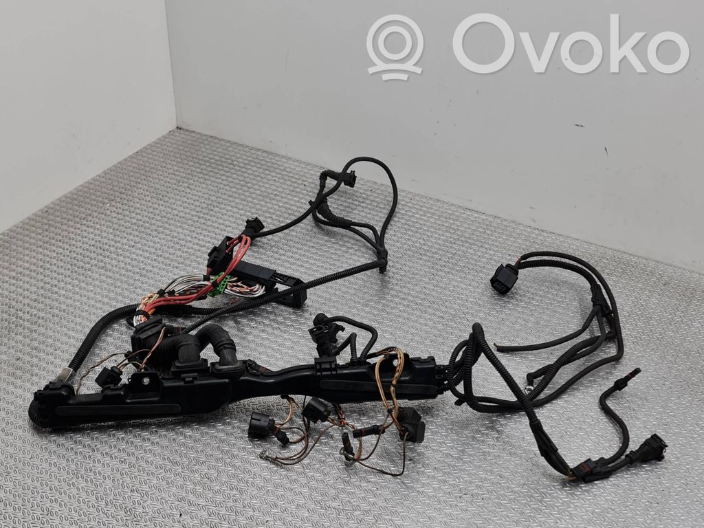 Engine installation wiring loom   7543924