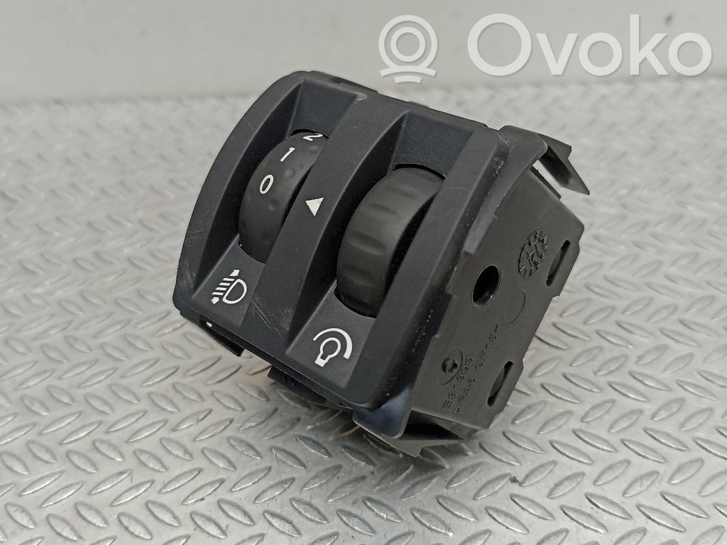 Interruptor de control del panel de luces   251900567R,140725,NT0461