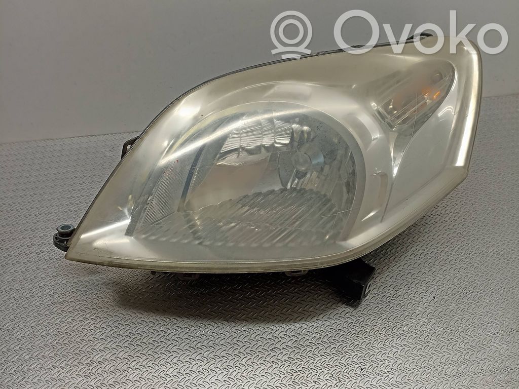 Peugeot Bipper Headlight/headlamp 