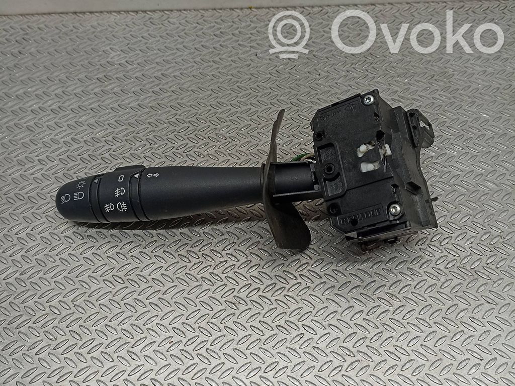 Renault Clio II Indicator stalk 