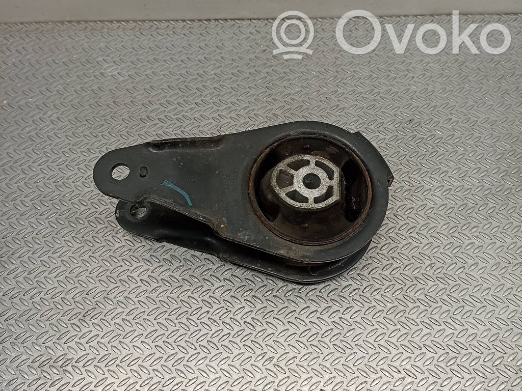 Peugeot 3008 I Engine mount bracket 