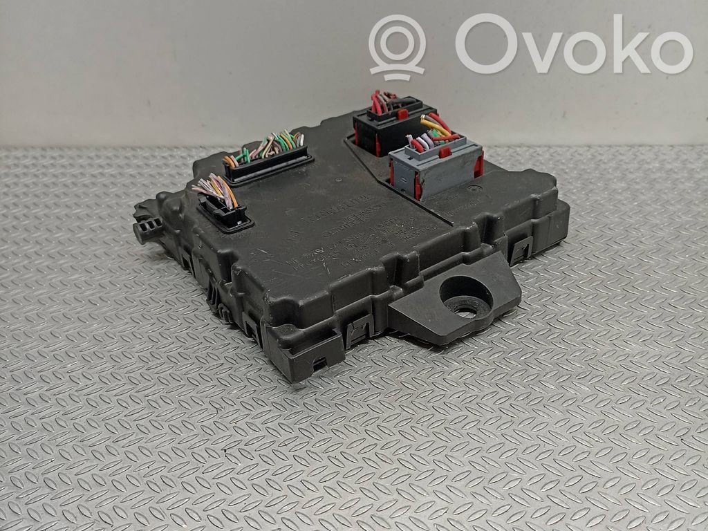 Renault Kangoo II Fuse module 