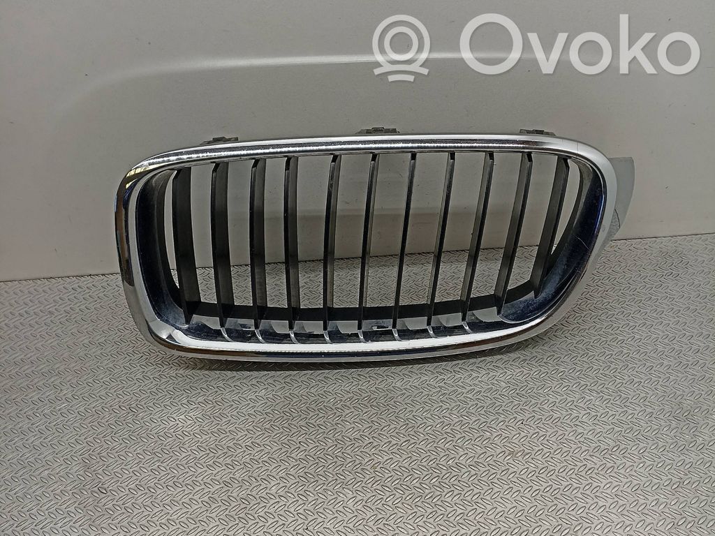 BMW 3 F30 F35 F31 Priekšējais režģis 