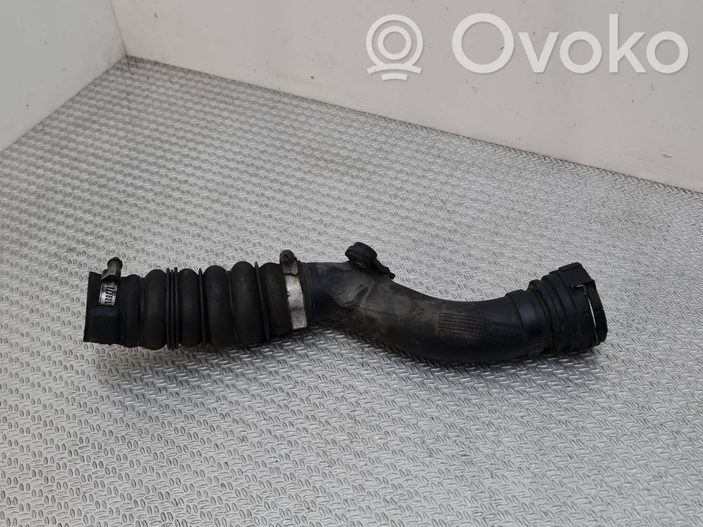 Renault Clio III Wąż / Rura intercoolera 