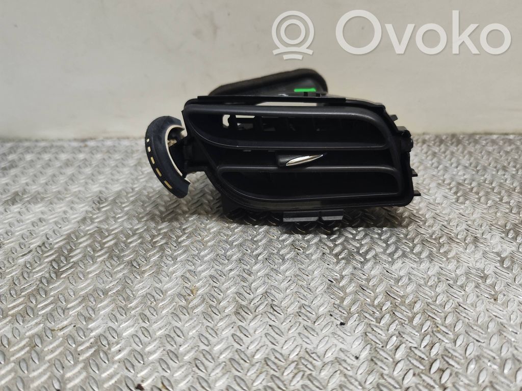 Citroen C3 Šoninės oro grotelės 