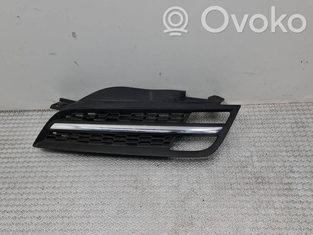 Nissan Micra Moldura/rejilla de la luz antiniebla delantera 