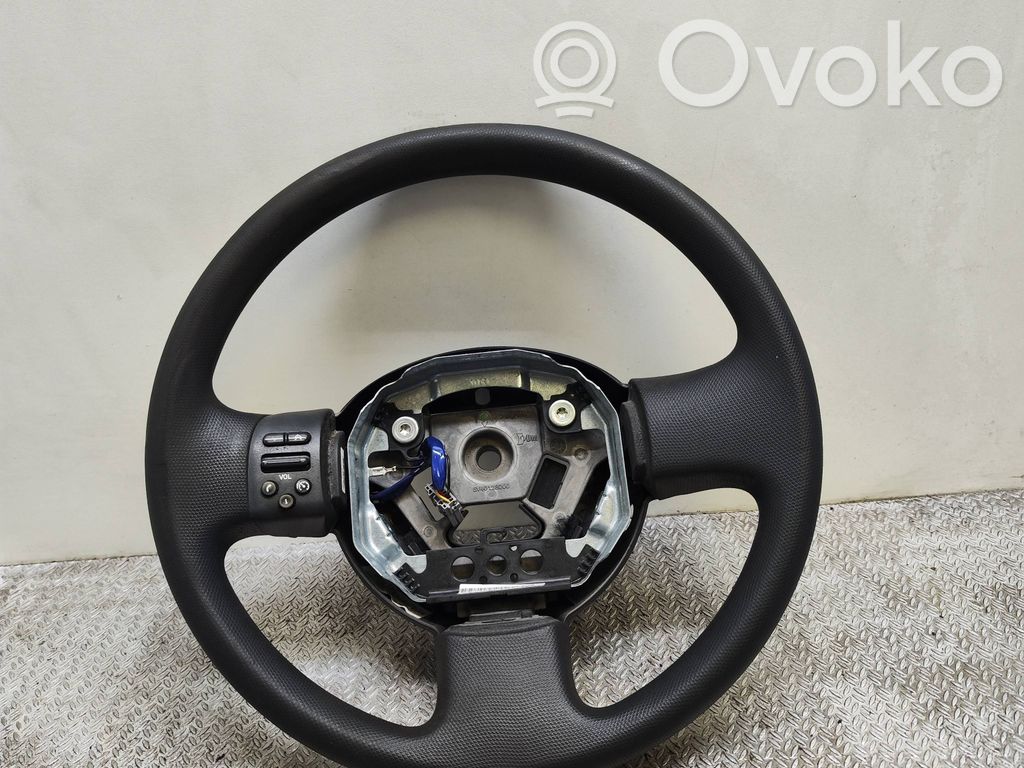 Nissan Micra Ohjauspyörä 