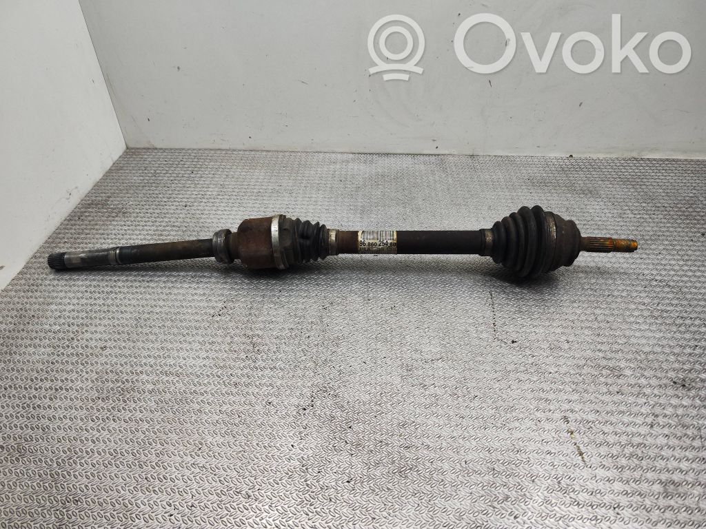 Peugeot 208 I Front driveshaft 