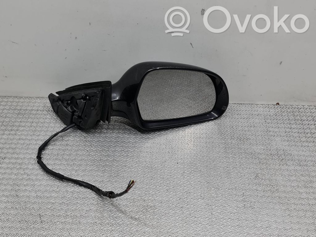 Audi A3 S3 8P Elektryczne lusterko boczne drzwi przednich 