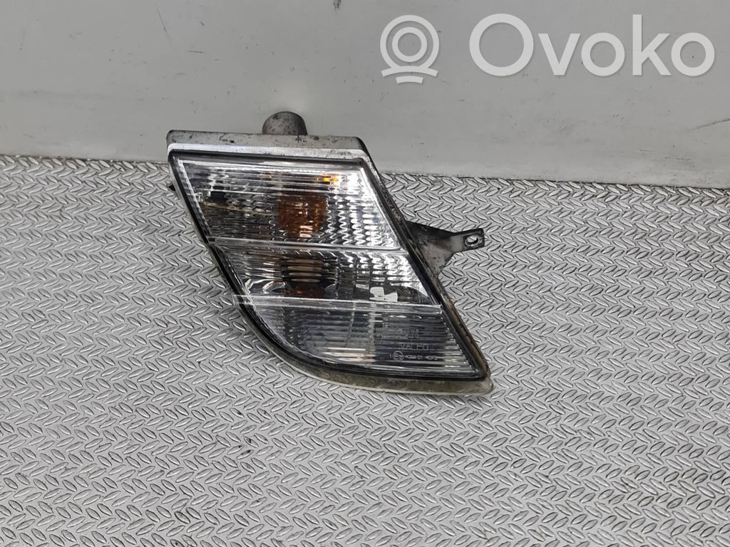 Nissan Micra Etusuuntavilkku 