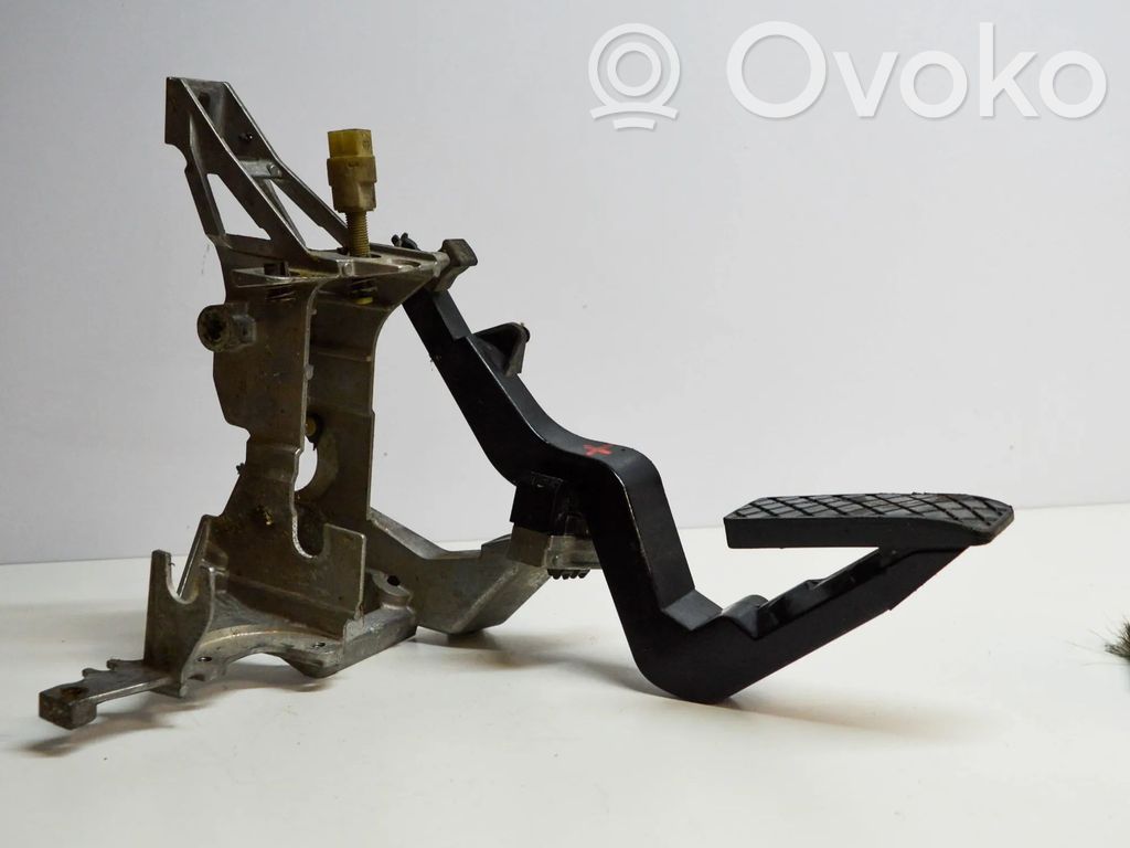 Audi A6 S6 C5 4B Pedal del acelerador 
