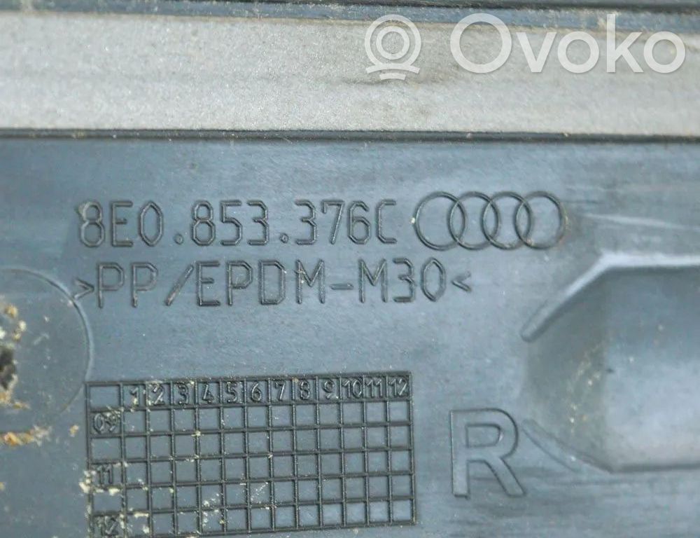 Audi A4 S4 B7 8E 8H Zestaw listew progowych (wewnętrznych) 
