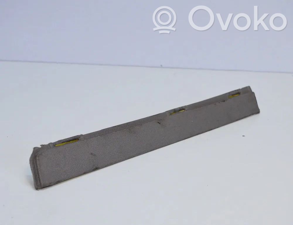 Audi A4 S4 B6 8E 8H Osłona środkowa słupka / C 