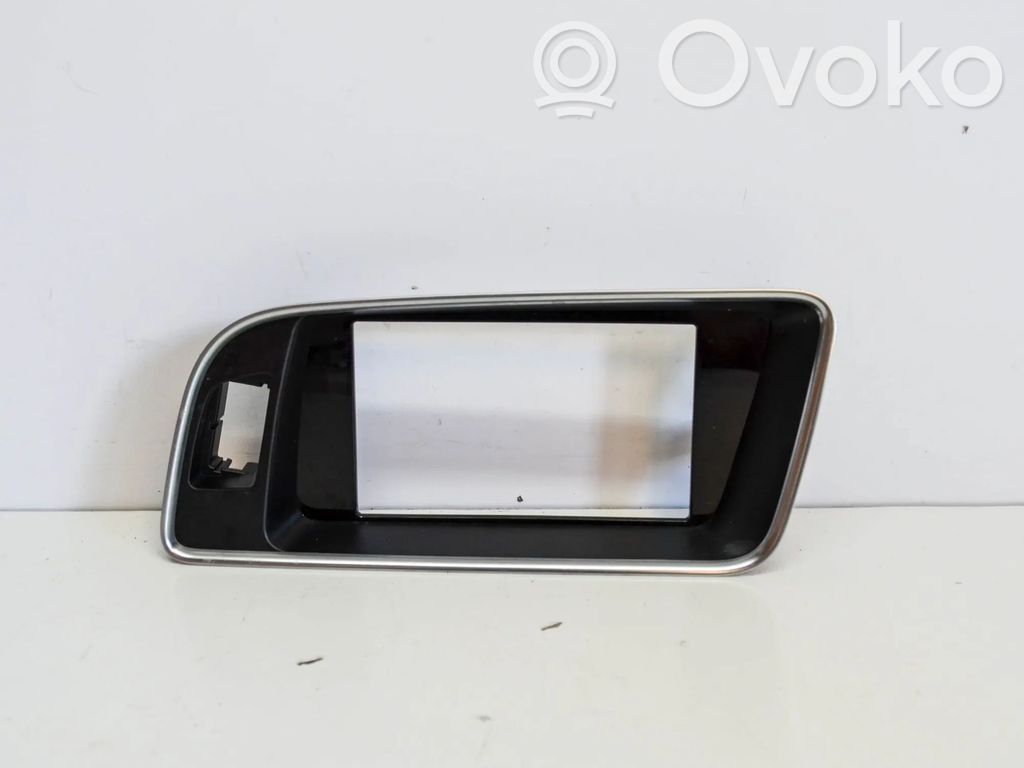 Konsola środkowa / Radio / GPS   8R2857186L,8R2857186L