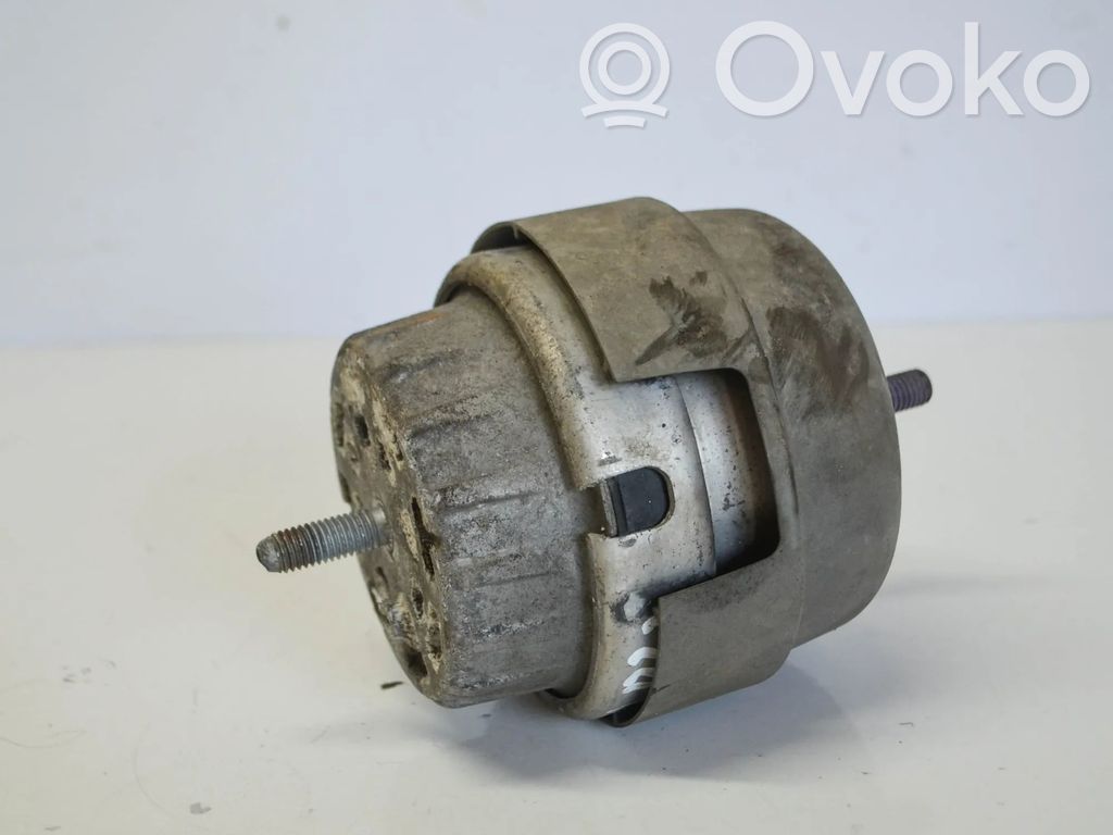 Engine mount bracket   4F0199382C,4F0199382C
