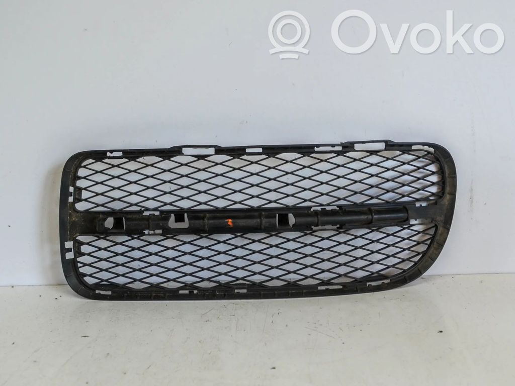 Atrapa chłodnicy / Grill   7L6853665A