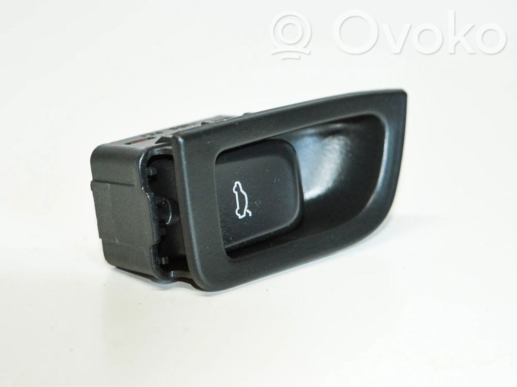 Audi A5 8T 8F Tailgate/boot open switch button 