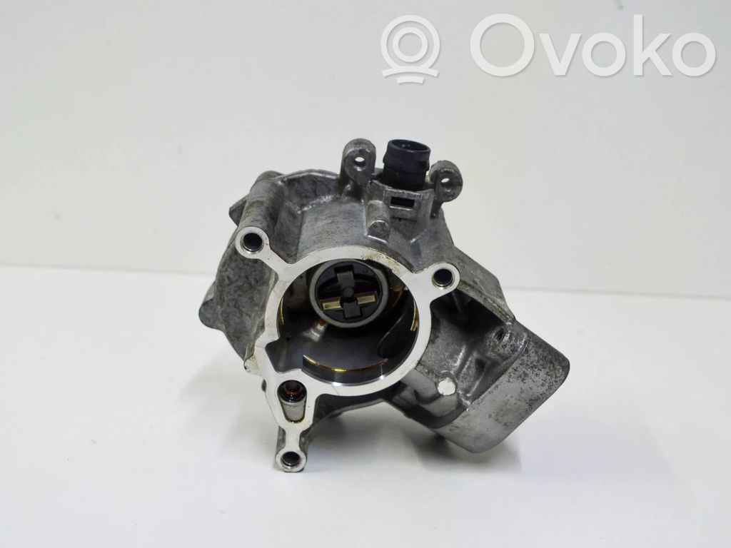 Audi A6 S6 C7 4G Alipainepumppu 