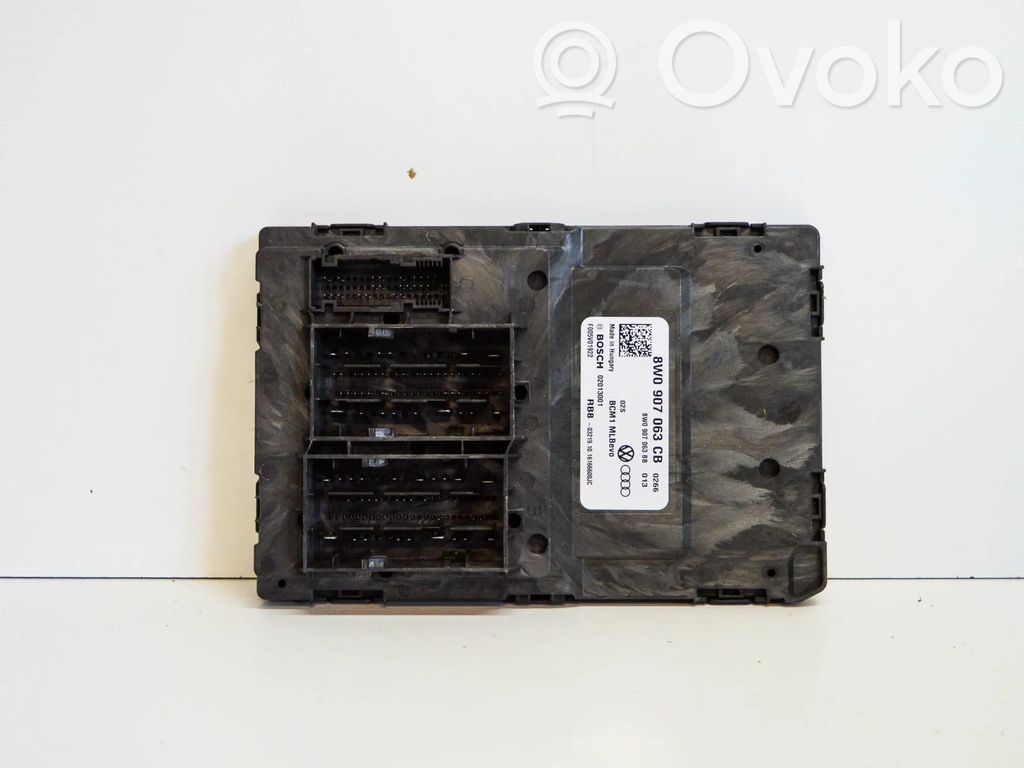 Audi A4 S4 B9 8W Module de contrôle carrosserie centrale 