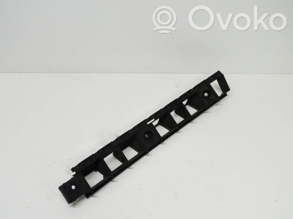 Skoda Superb B6 (3T) Support de pare-chocs arrière 