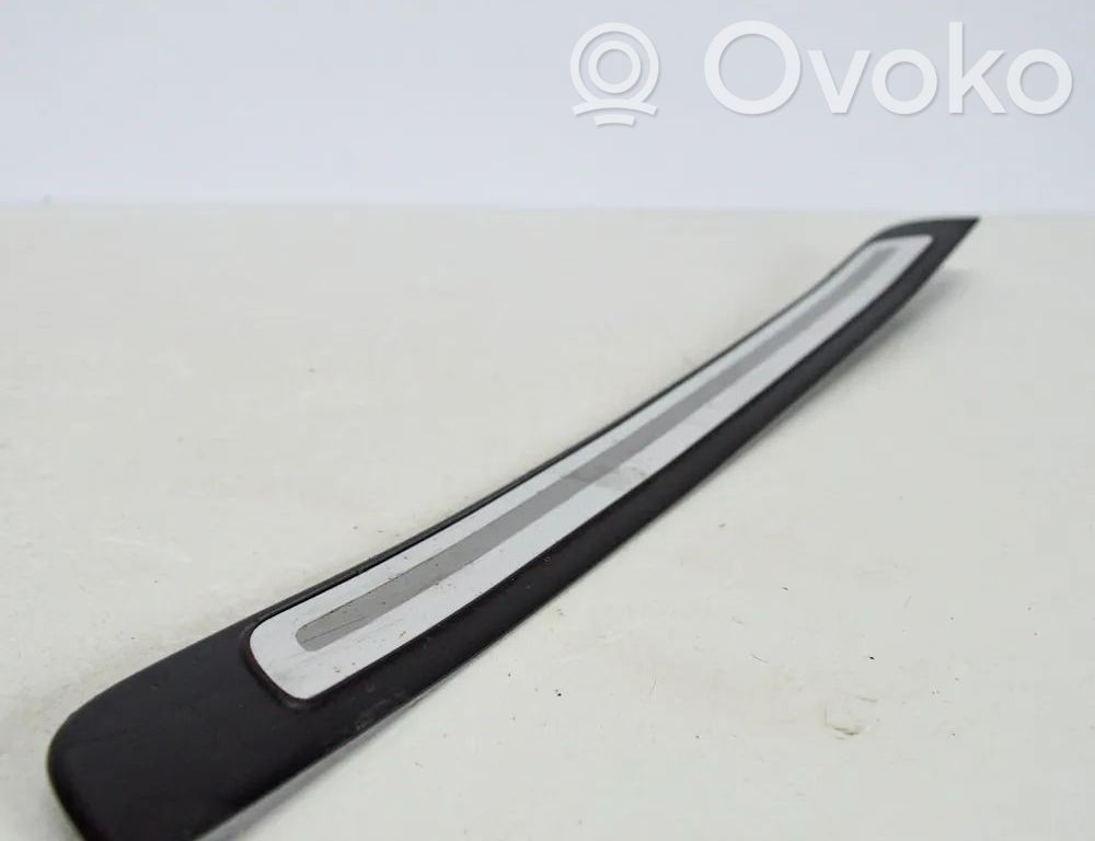 Audi A4 S4 B8 8K Set di rifiniture davanzale (interno) 