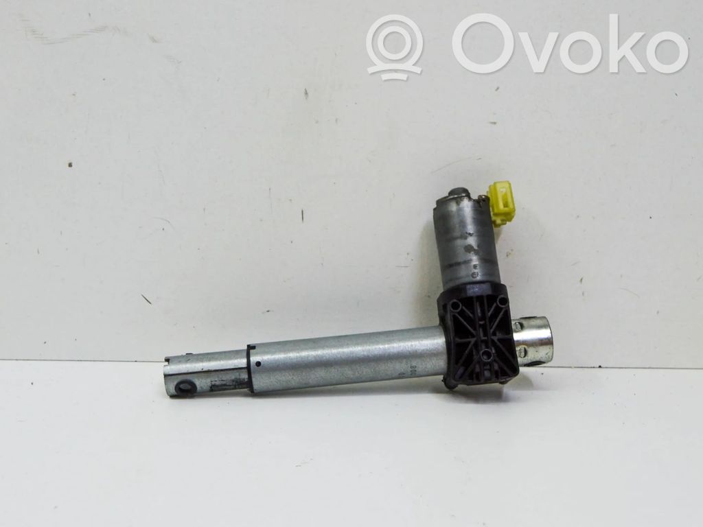 BMW 5 F10 F11 Istuimen säätömoottori 