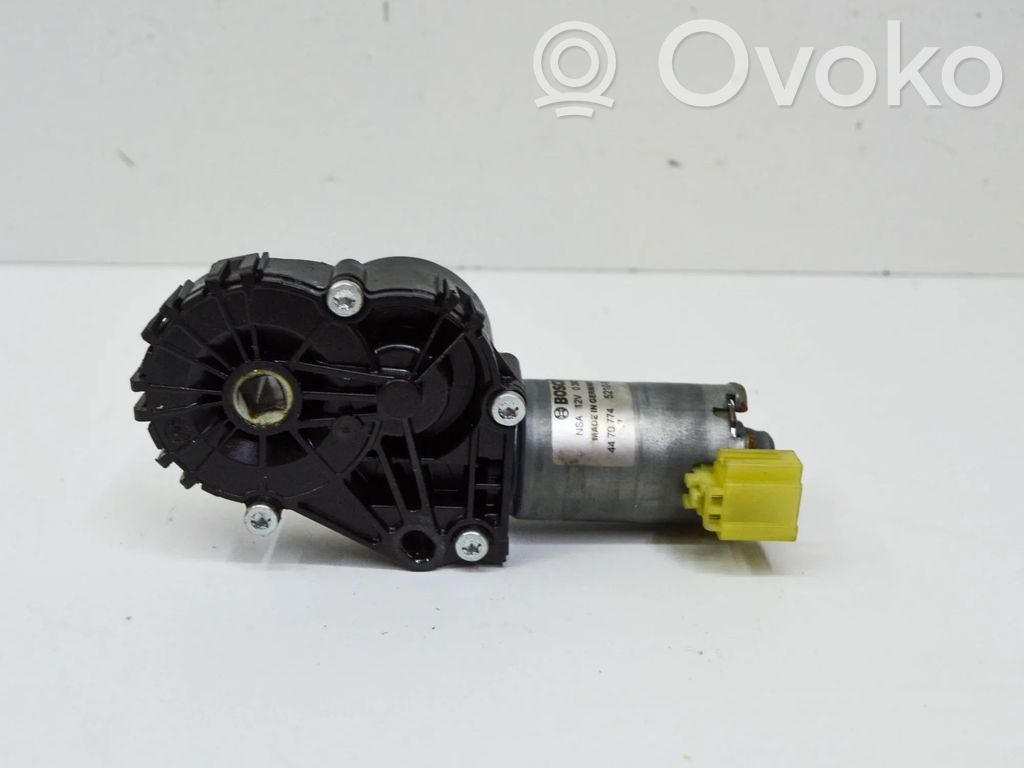 BMW 5 F10 F11 Istuimen säätömoottori 