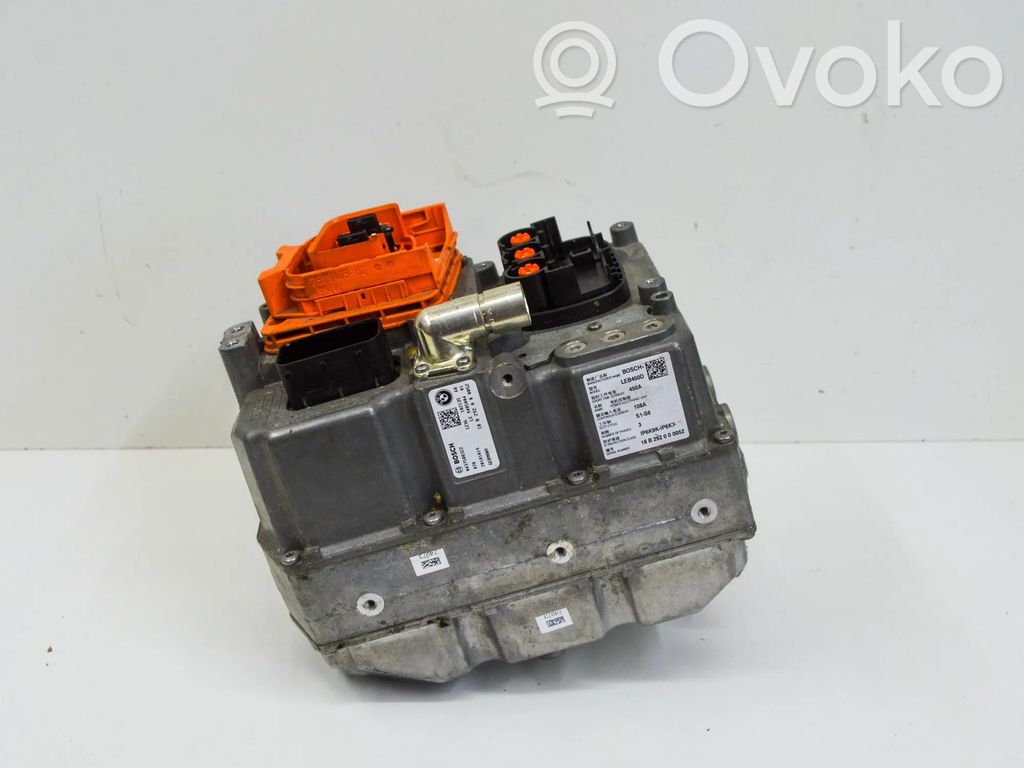 BMW 5 G30 G31 G38 Falownik / Przetwornica napięcia 