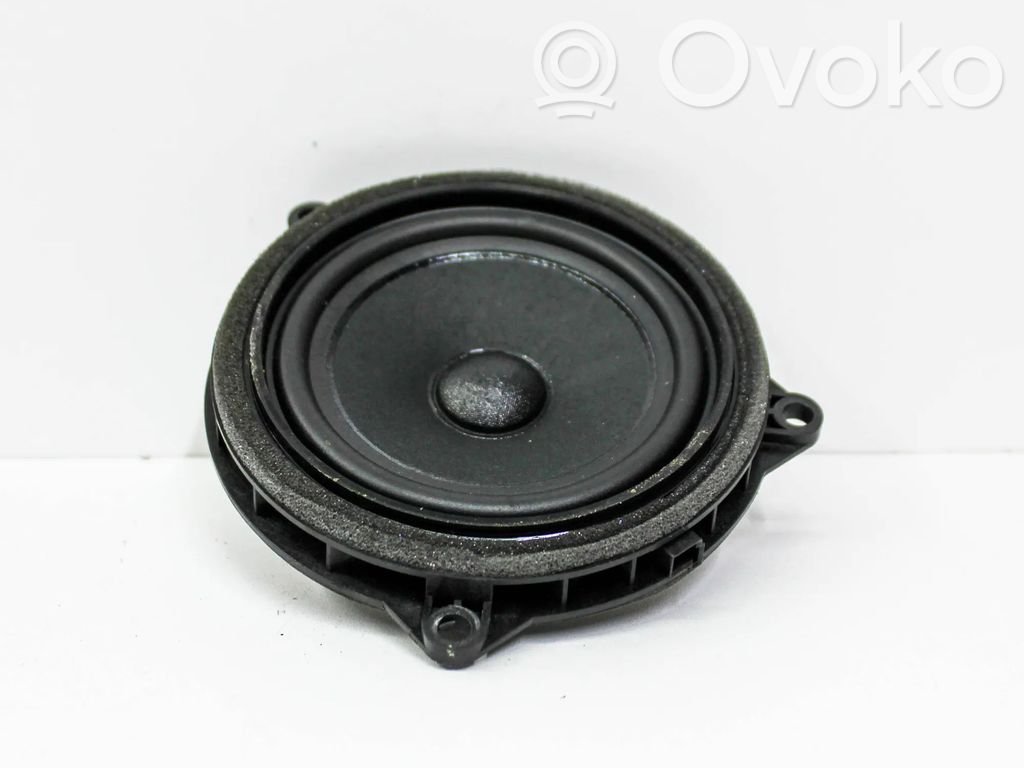 BMW X2 F39 Altavoz de la puerta delantera 