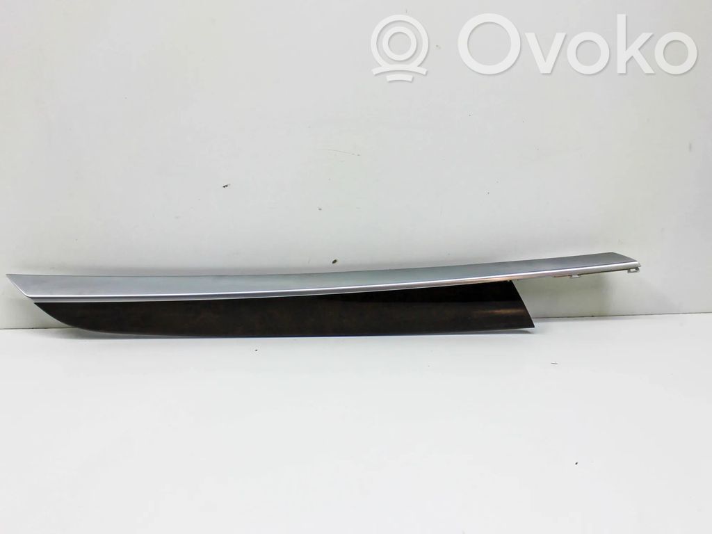 BMW X5 E70 Takaoven verhoilu 