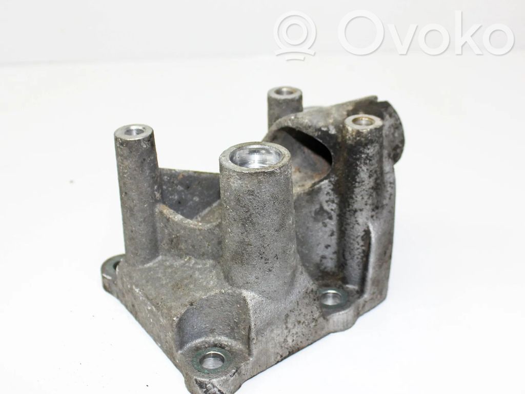 Support de boîte de vitesses   3D0399113AB