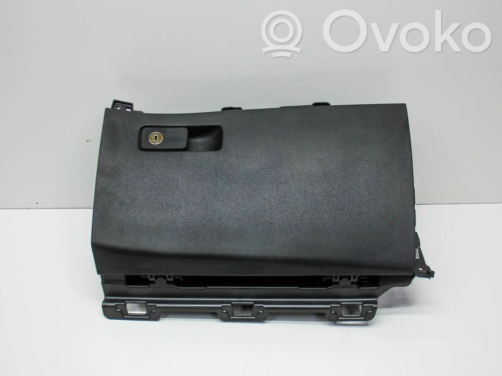 Hansikaslokero   84501J5100