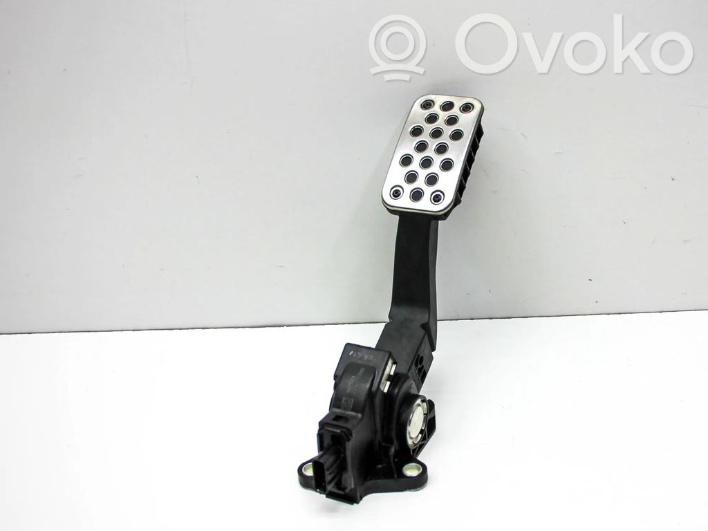Pedal del acelerador