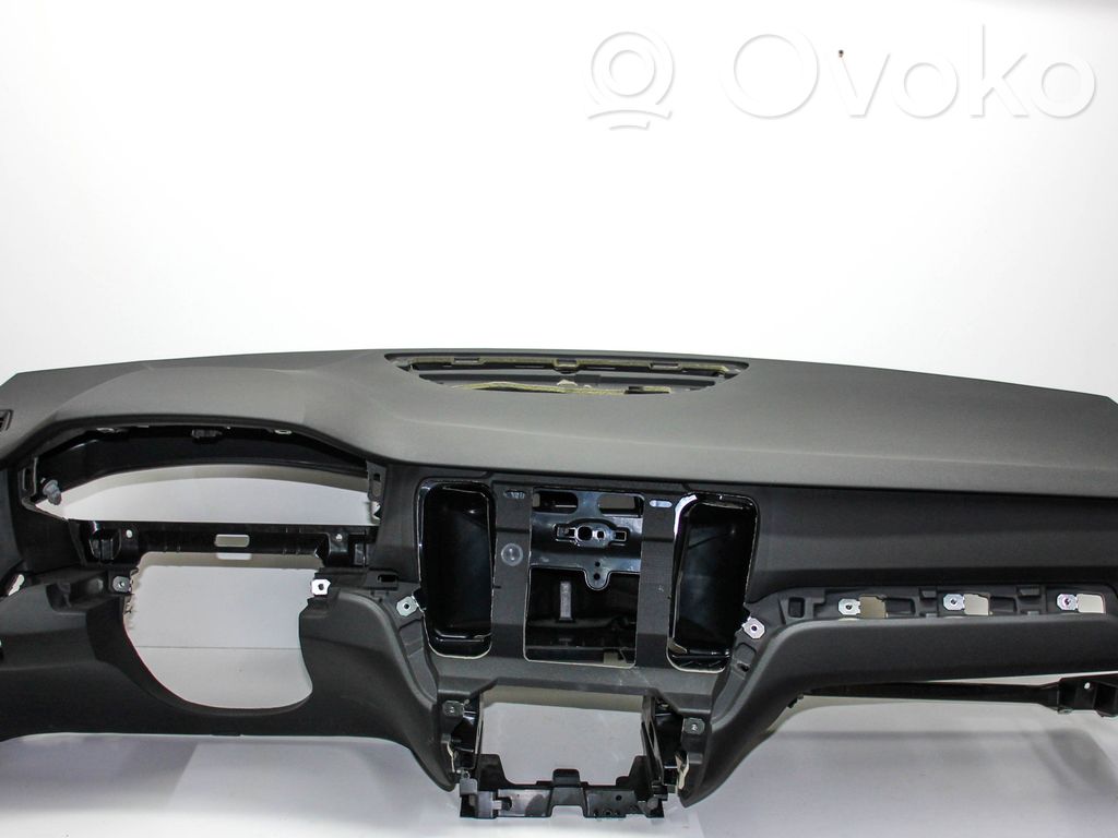Volvo V60 Kojelauta 