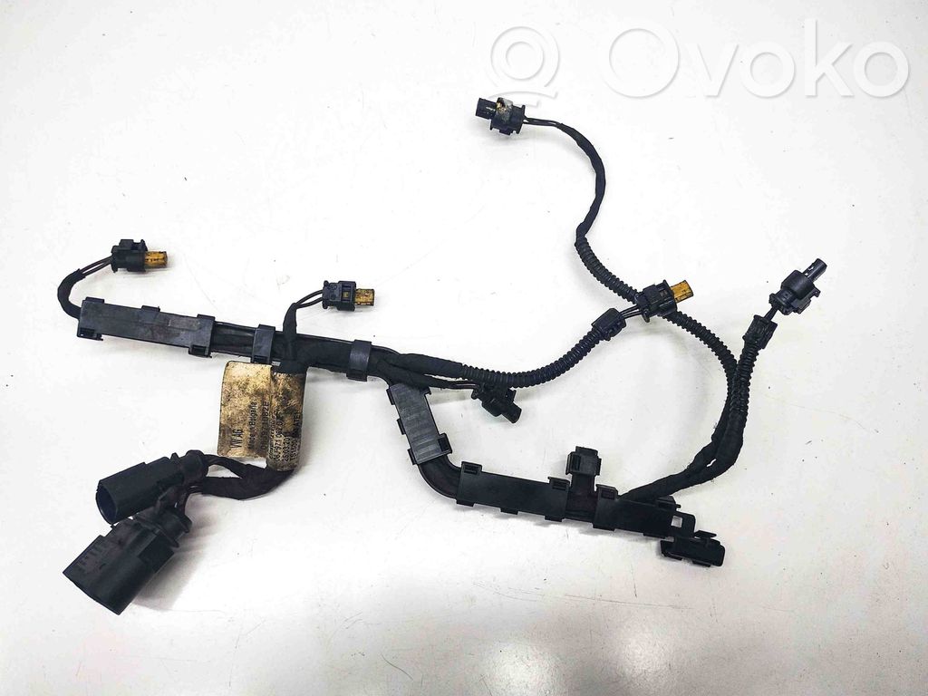 Audi Q3 8U Polttoainesuuttimien johdot 