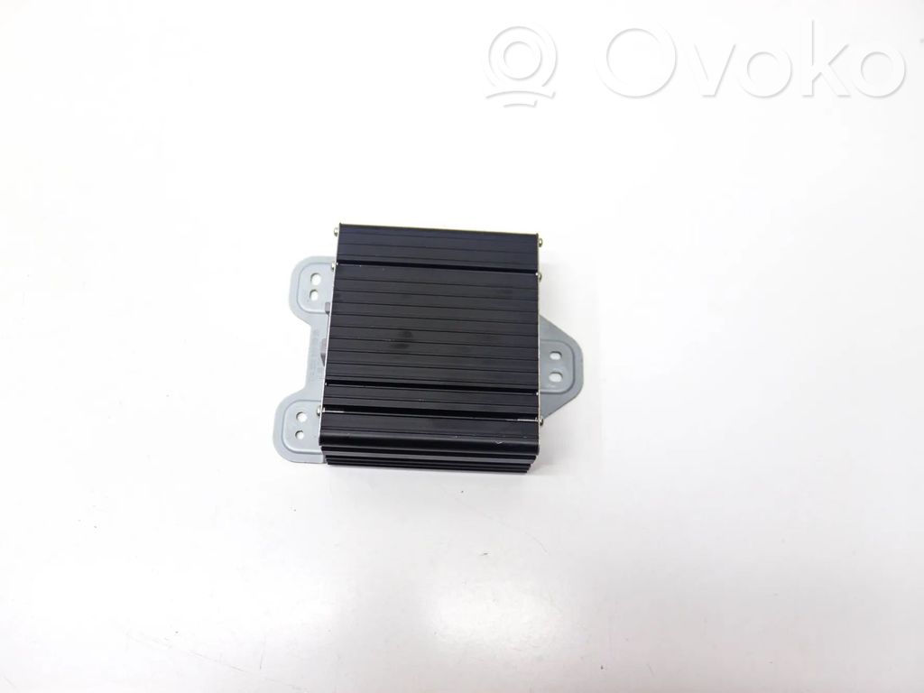 Mercedes-Benz GL X164 Amplificator sunet