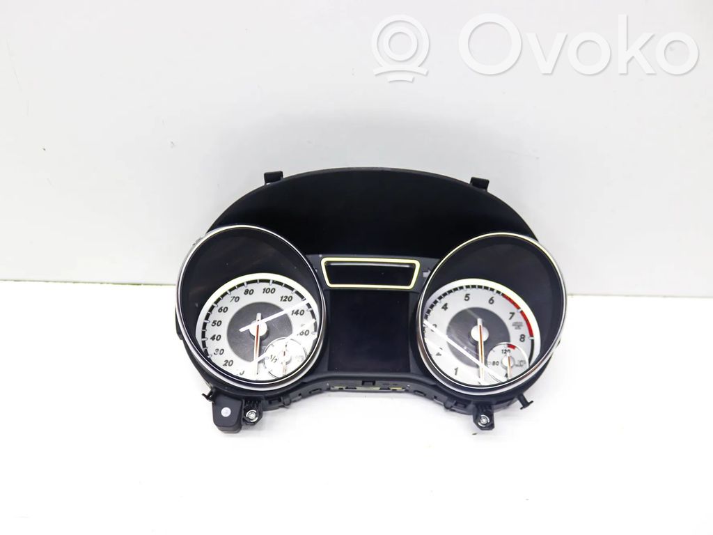 Mercedes-Benz CLA C117 X117 W117 Vitezometru (grup de instrumente)