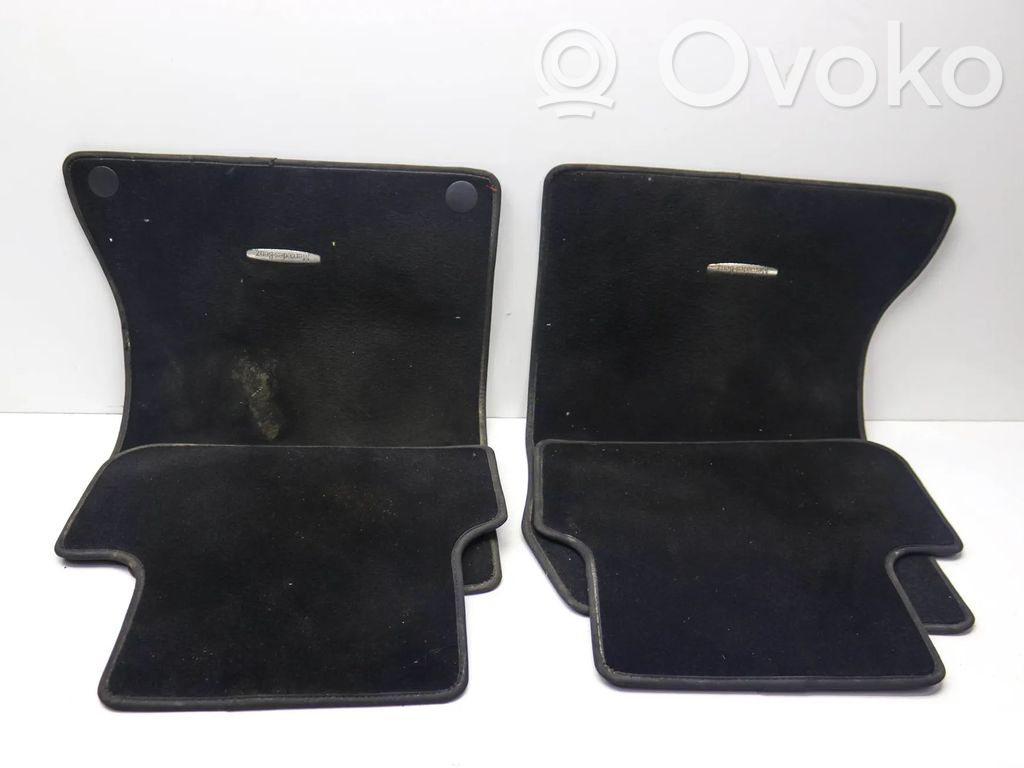 Mercedes-Benz CLA C117 X117 W117 Set di tappetini per auto