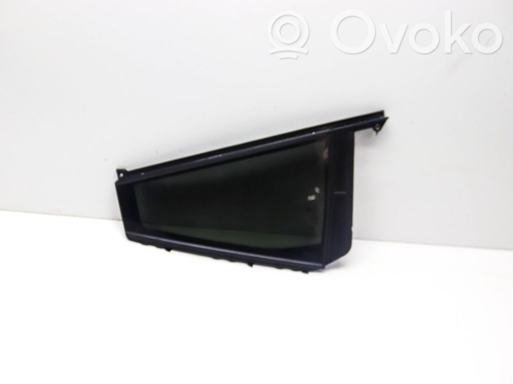 BMW iX3 G08 Vidrio lateral trasero 